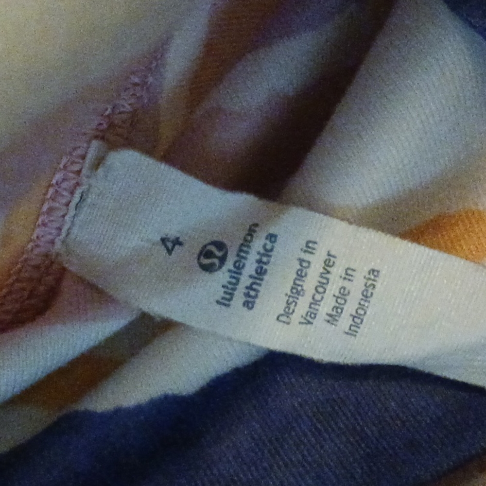Lululemon True Self Crop Capri High Rise BLEACHER STRIPE White Iris Flow… - Picture 6 of 6